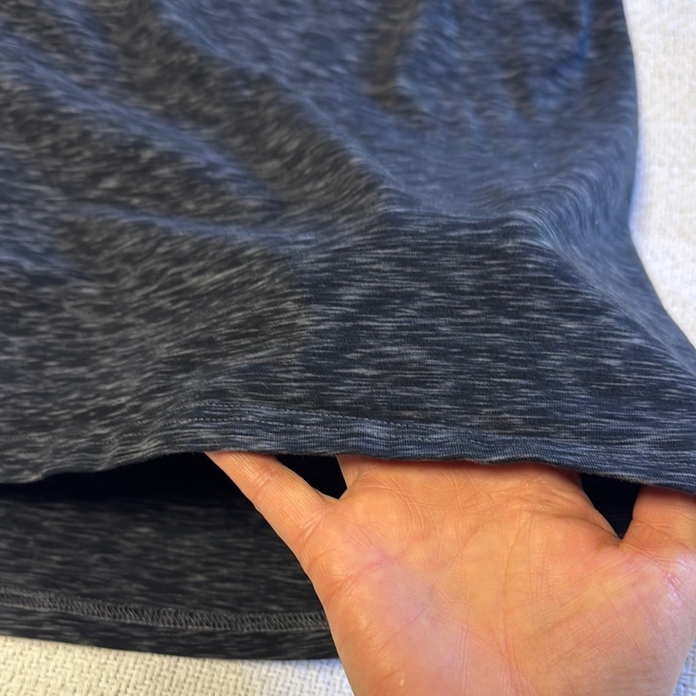Divided H&M Women's Gray Strechy Skirt. Size L. - Picture 4 of 8